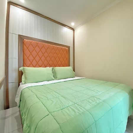 Ravarine Suite Apartment Jakarta Exterior photo