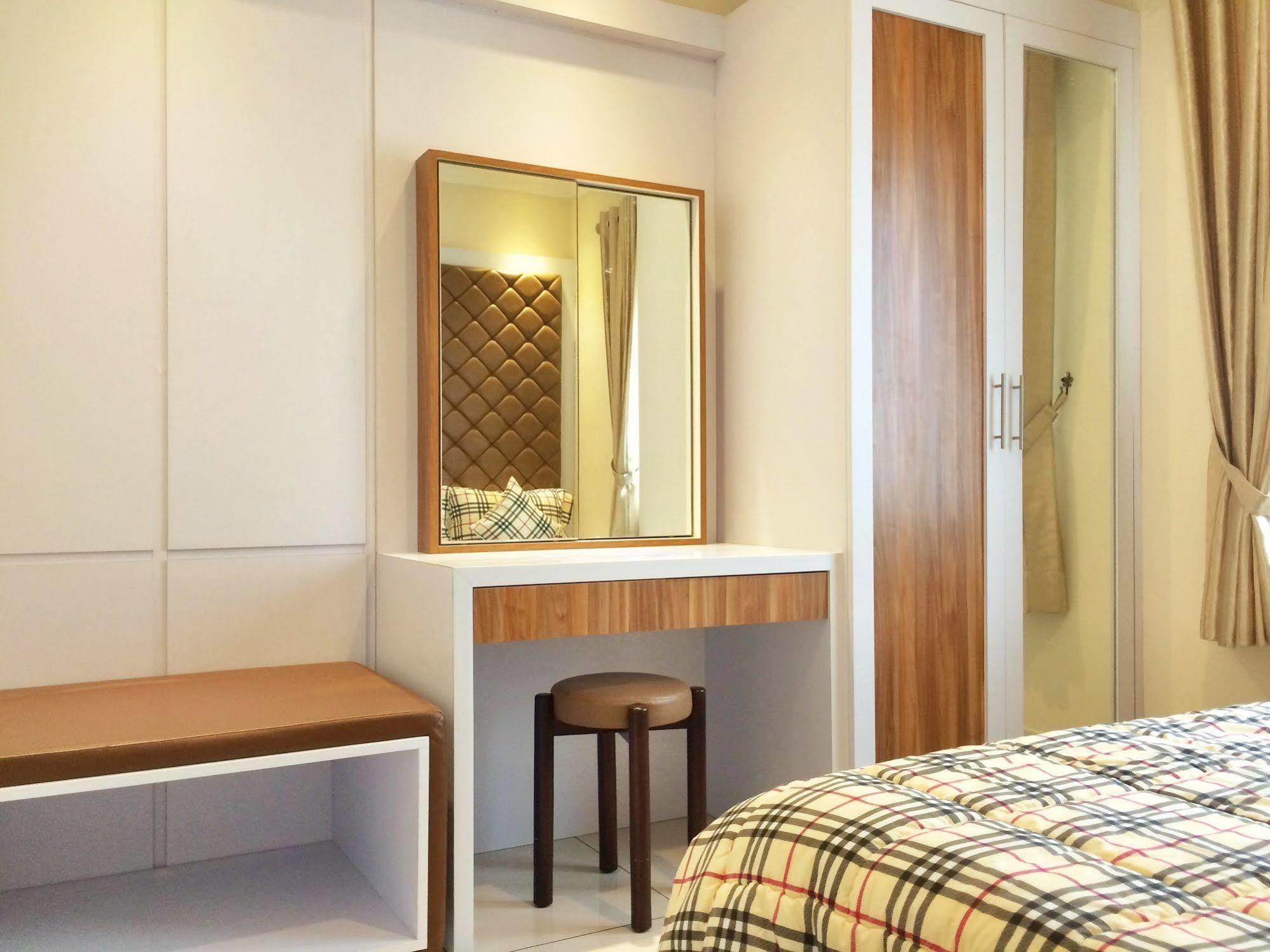 Ravarine Suite Apartment Jakarta Exterior photo